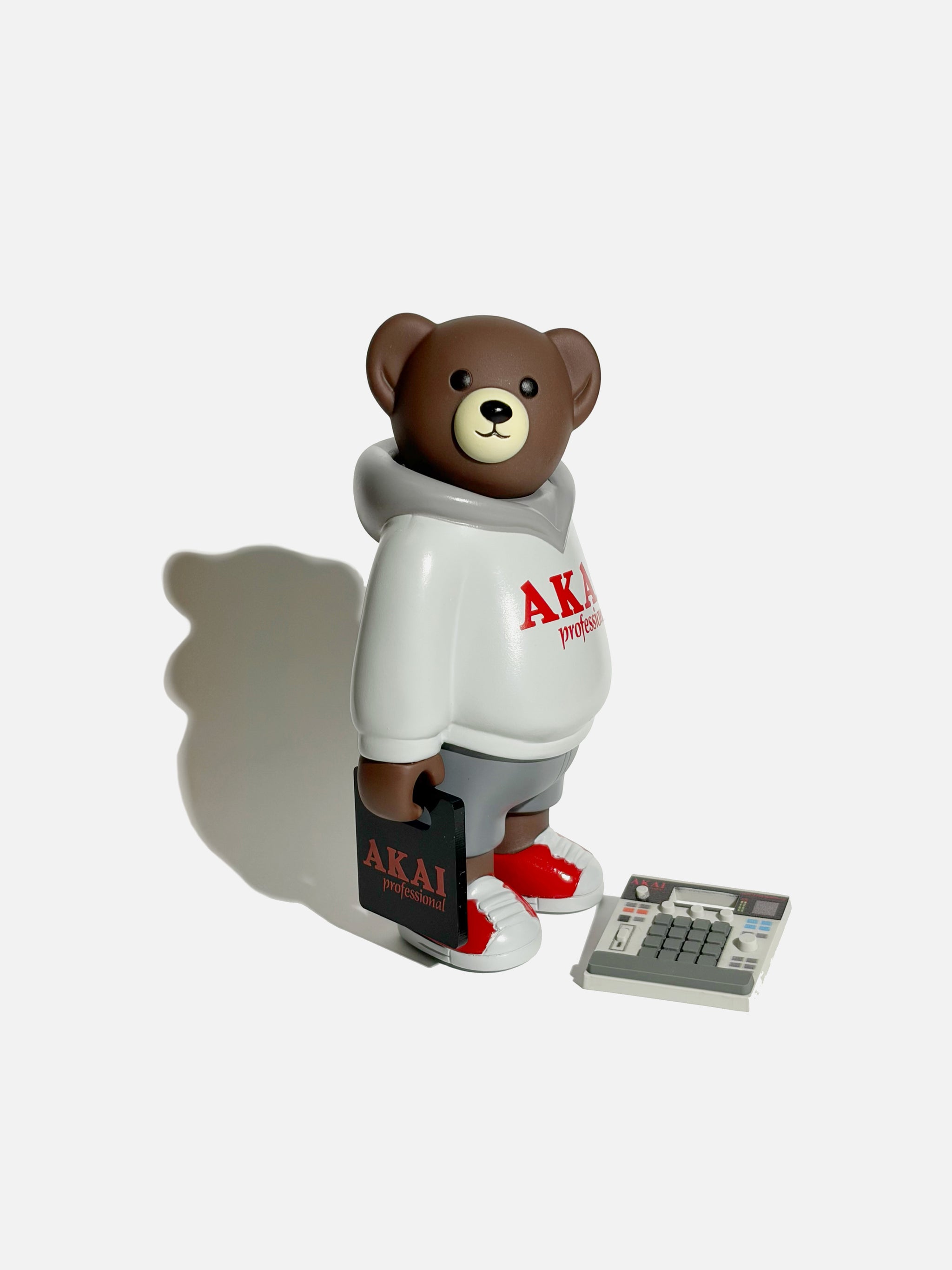 アメコミ INTERBREED DIGGIN BEAR AKAI professional DIGGIN' BEAR “AKAI professional” / Gray (グレー) – INTERBREED